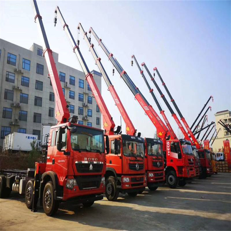 平江租专业吊车电话