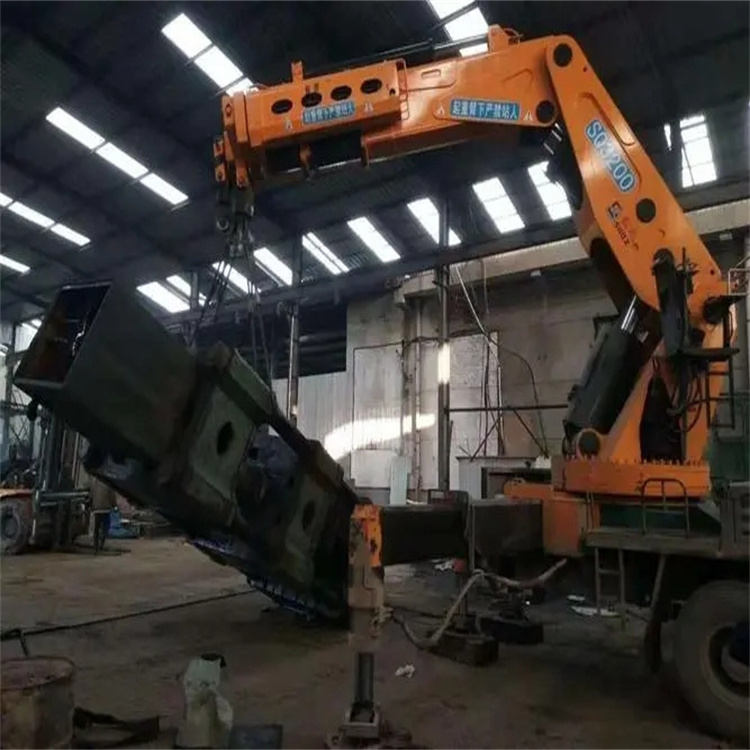 平江折臂吊出租怎么收费