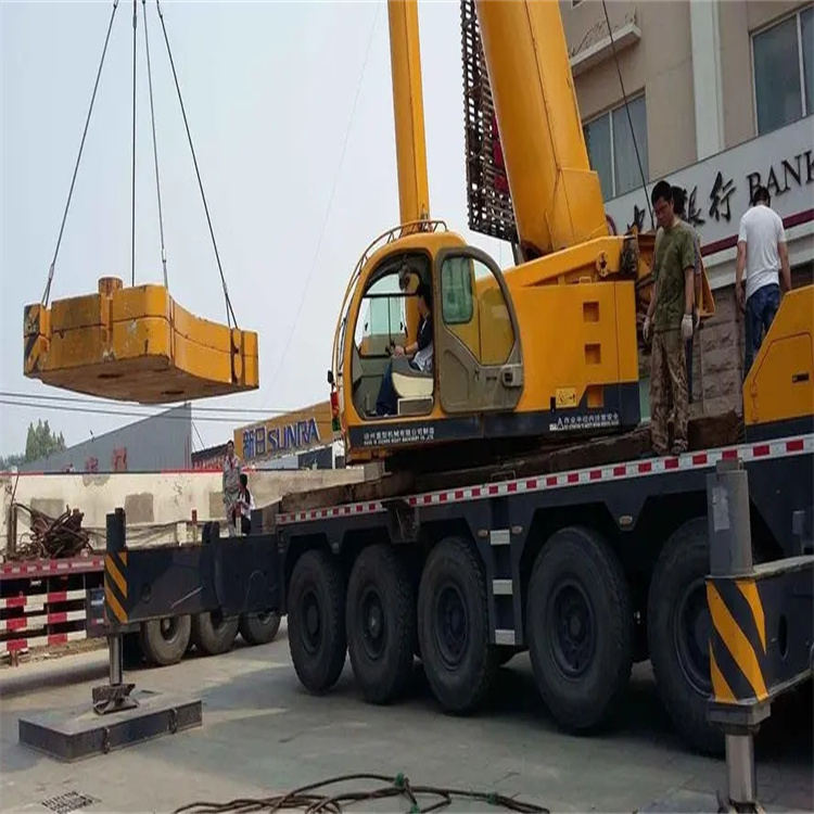 平江当地吊车出租|机器吊装|75吨|工厂搬迁服务